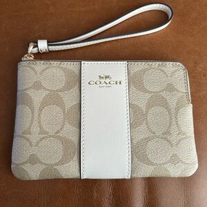 Coach Beige and White Wristlet